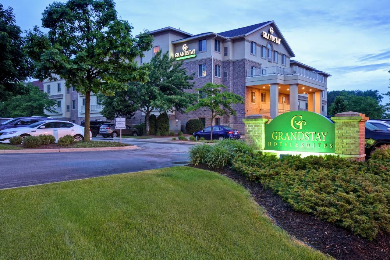 Grandstay Hotel & Suites La Crosse Exterior photo
